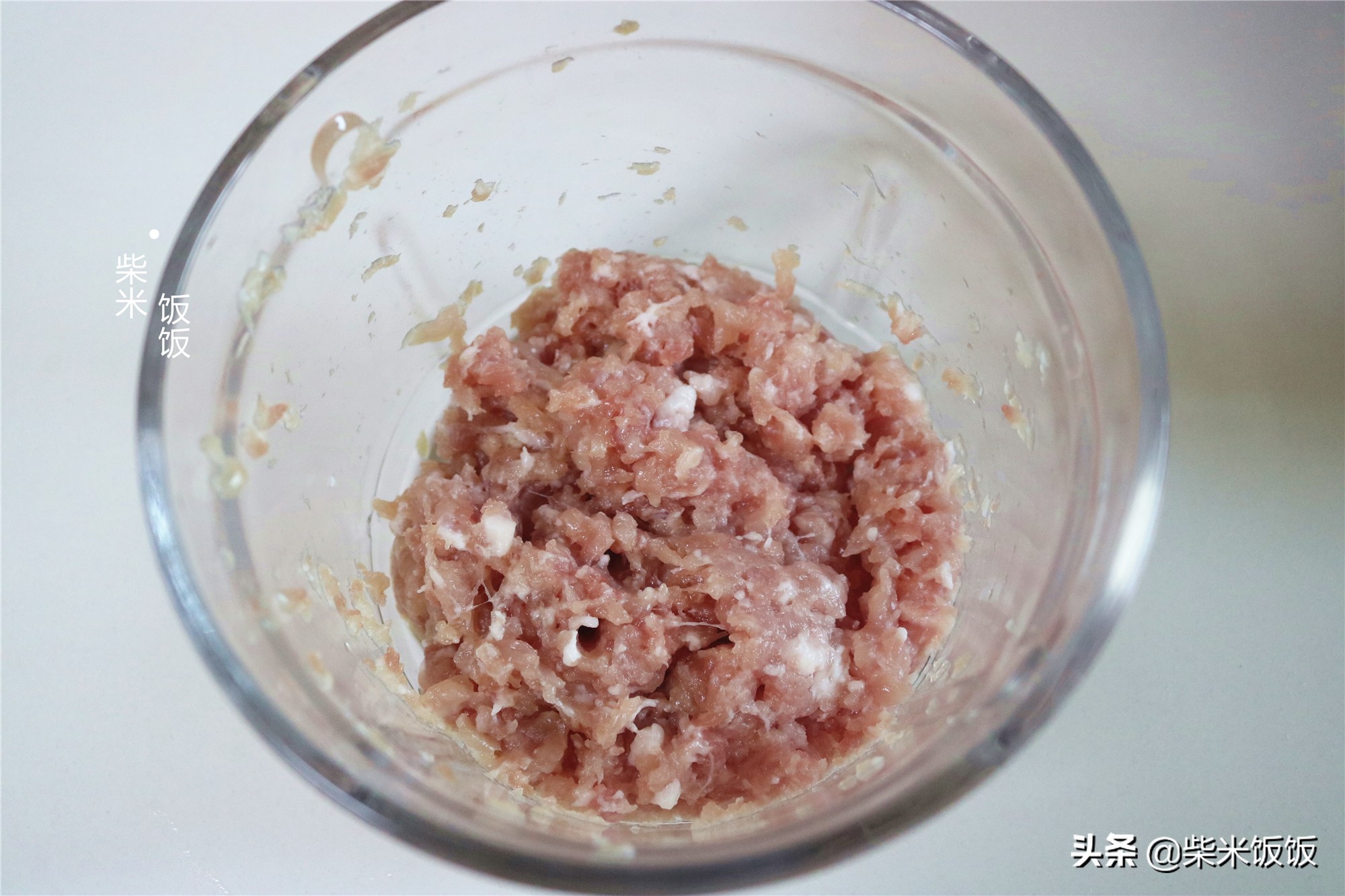 蘿蔔包子要好吃，換種方法來調餡，柔軟鮮香，美味又多汁