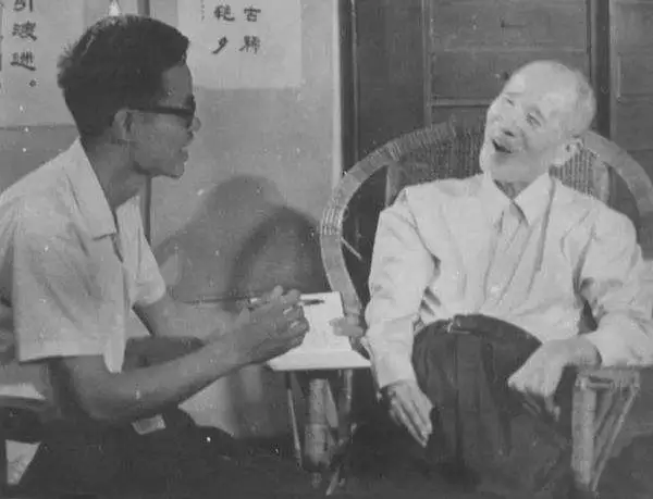 关于挫折的名人故事写作素材