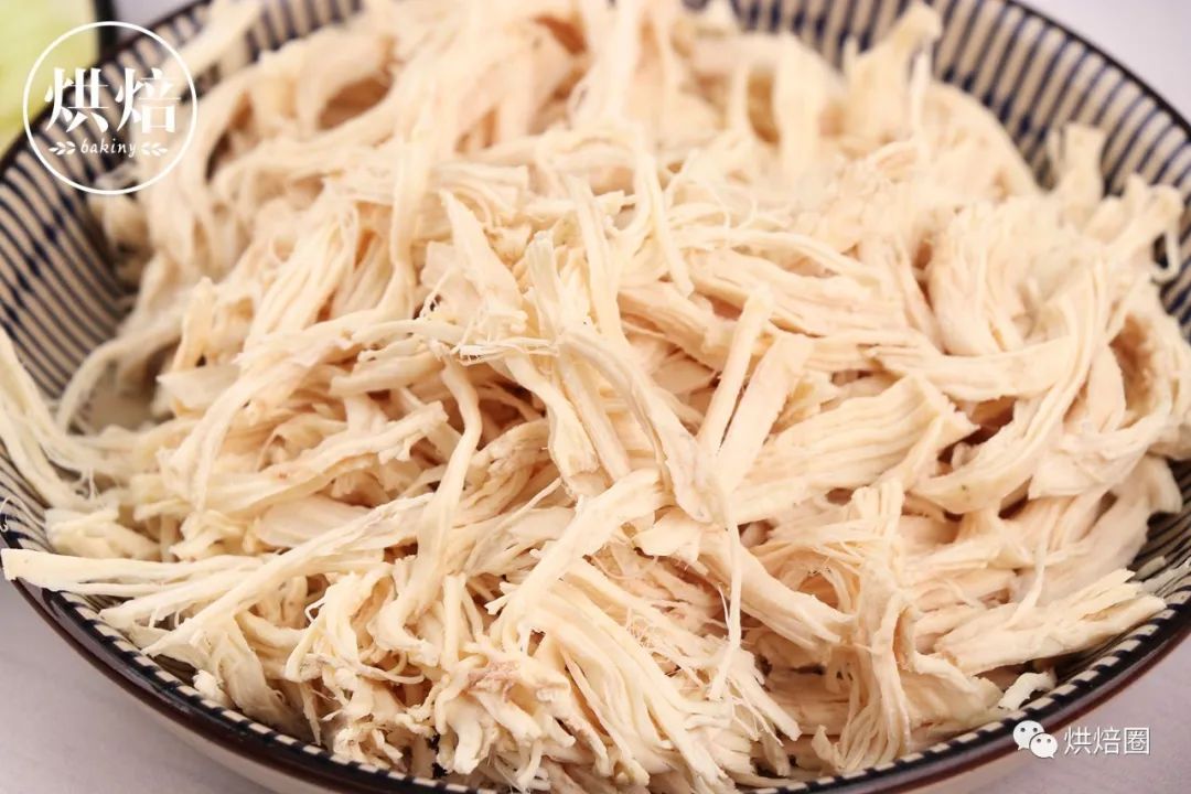 掉稱生菜雞肉捲熱量老低了吃飽飽也無負擔