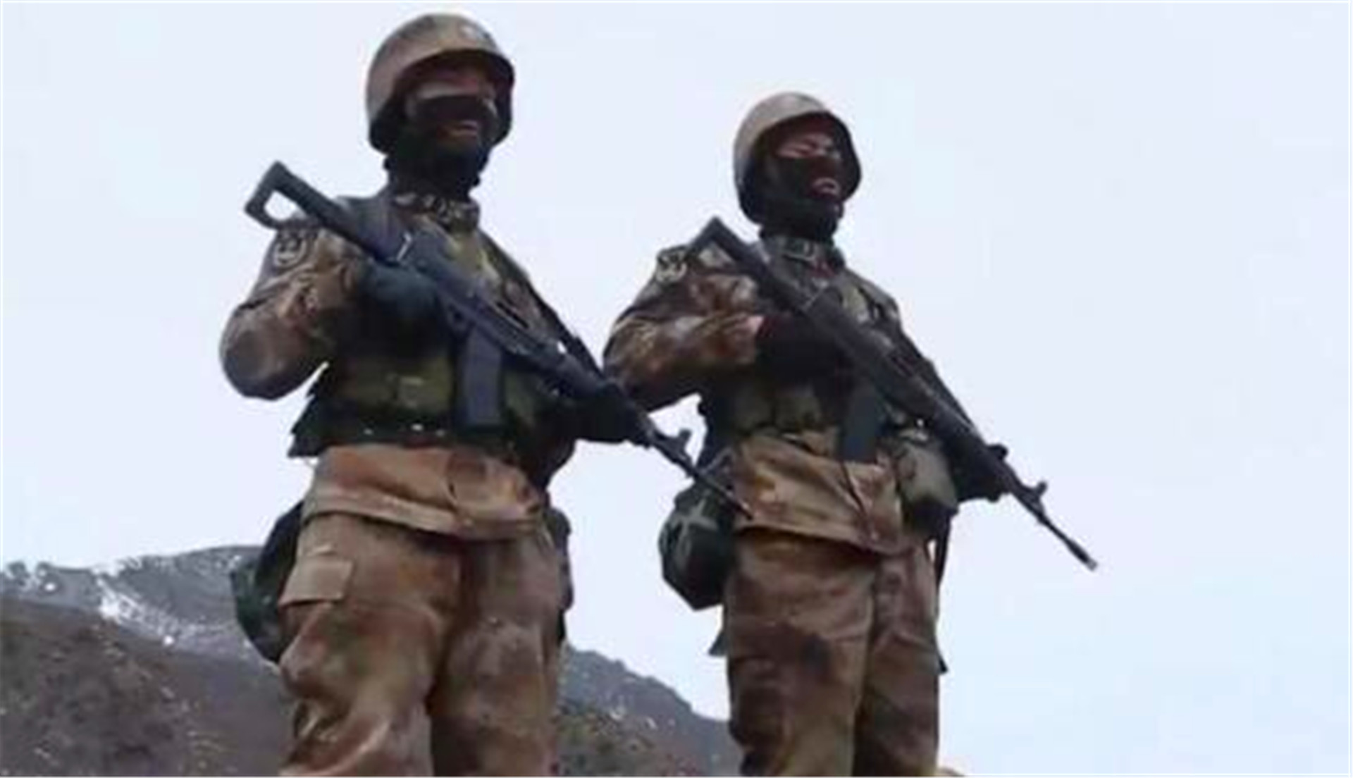 昆仑山为何常年有重兵把守，只因37年前的大发现，至今仍是禁区