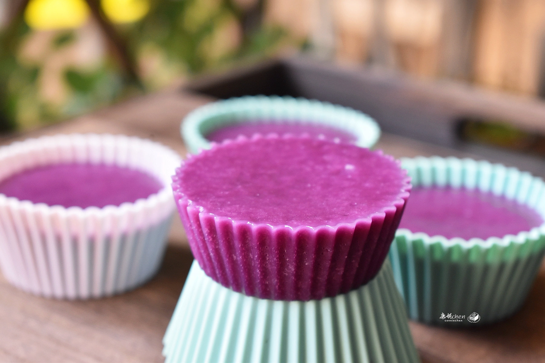 這糕點好看又好吃，攪拌幾下蒸一蒸，香甜軟糯，比蛋糕簡單