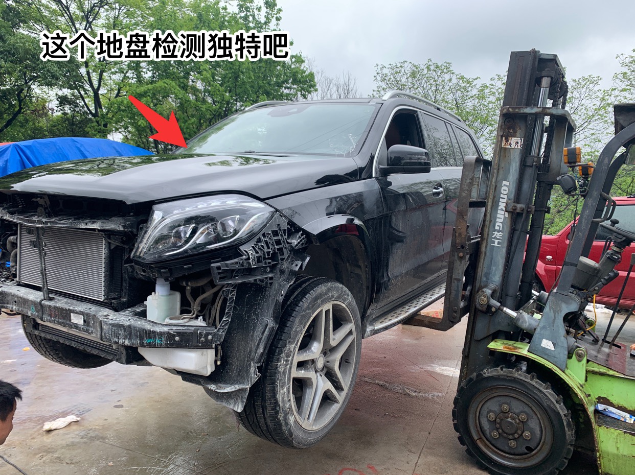 花50萬(wàn)買(mǎi)臺(tái)車(chē)，竟然是臺(tái)半成品