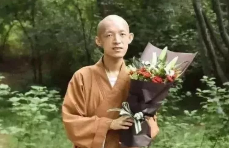 北大天才毕业后却选择当和尚，九年后袒露心声：不是出家是回家