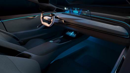 威马智能SUV EX5-Z上市，补贴后14.98万元起，送三年