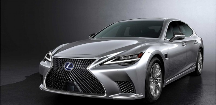 新款Lexus LS正式亮相，搭5.0L V8混动，动力香，价格也更香了