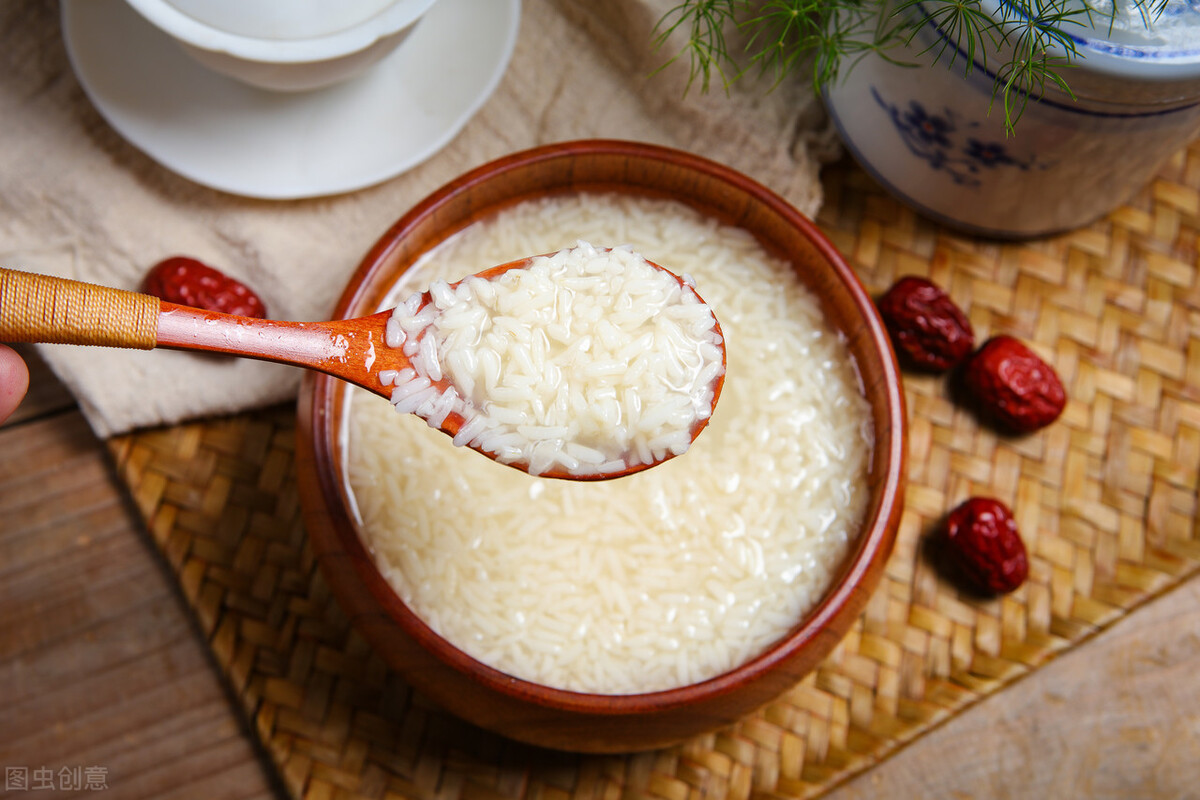 ���׾ƣ�����ֱ�ӼӾ������μ�3�����ţ��ڸд��㣬���Ƹ������