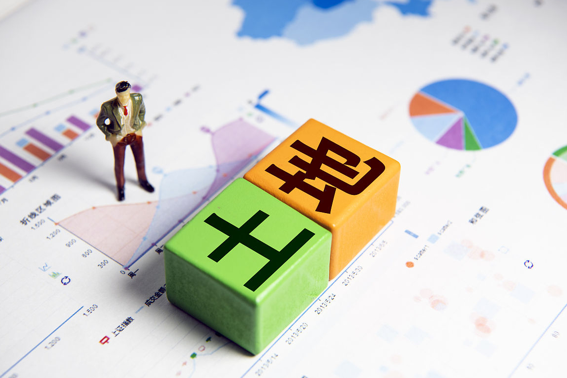 持50万现金，该保守“存银行”还是大胆“买房”