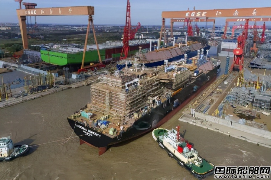 Another first in the history of China's large-scale LNG ship ...