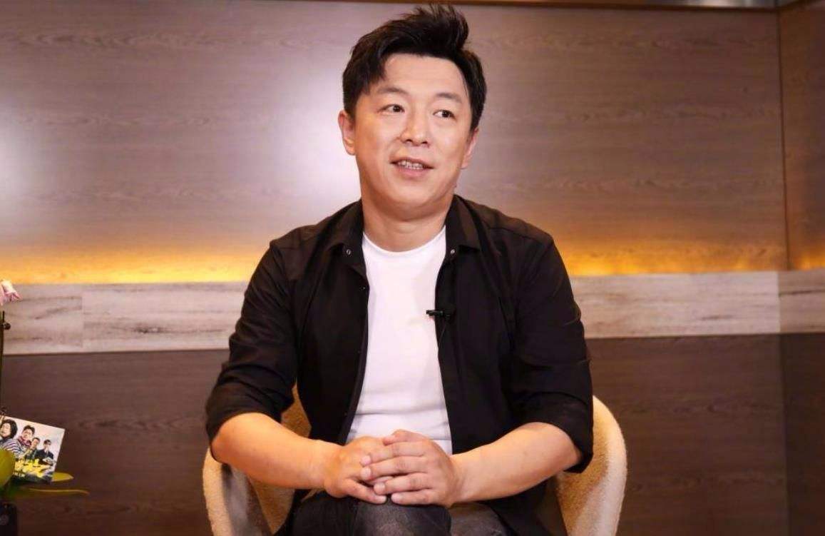 那些对香烟情有独钟的明星，权志龙抽烟国际范