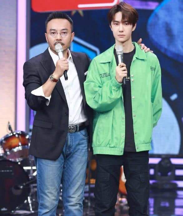Numerous star of 46 years old of birthday sends Wang Han the blessing, he is successive 5 years dispatch is blessed, it is brotherly affection as expected deep