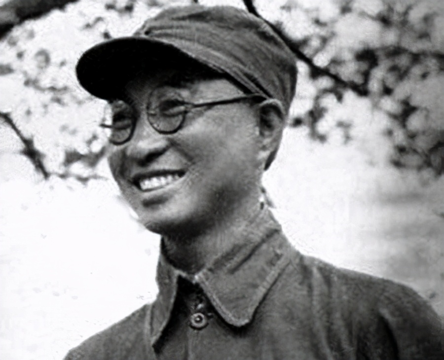 陈赓天性幽默，国共双方的很多名将，都领教过