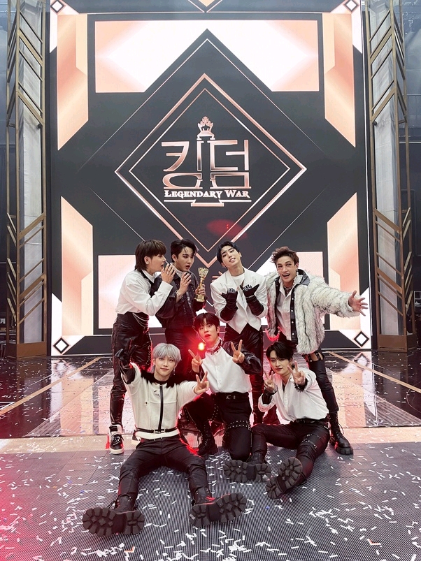 黃鉉辰暴風更新引熱議，StrayKids完整回歸能鞏固大勢男團地位嗎