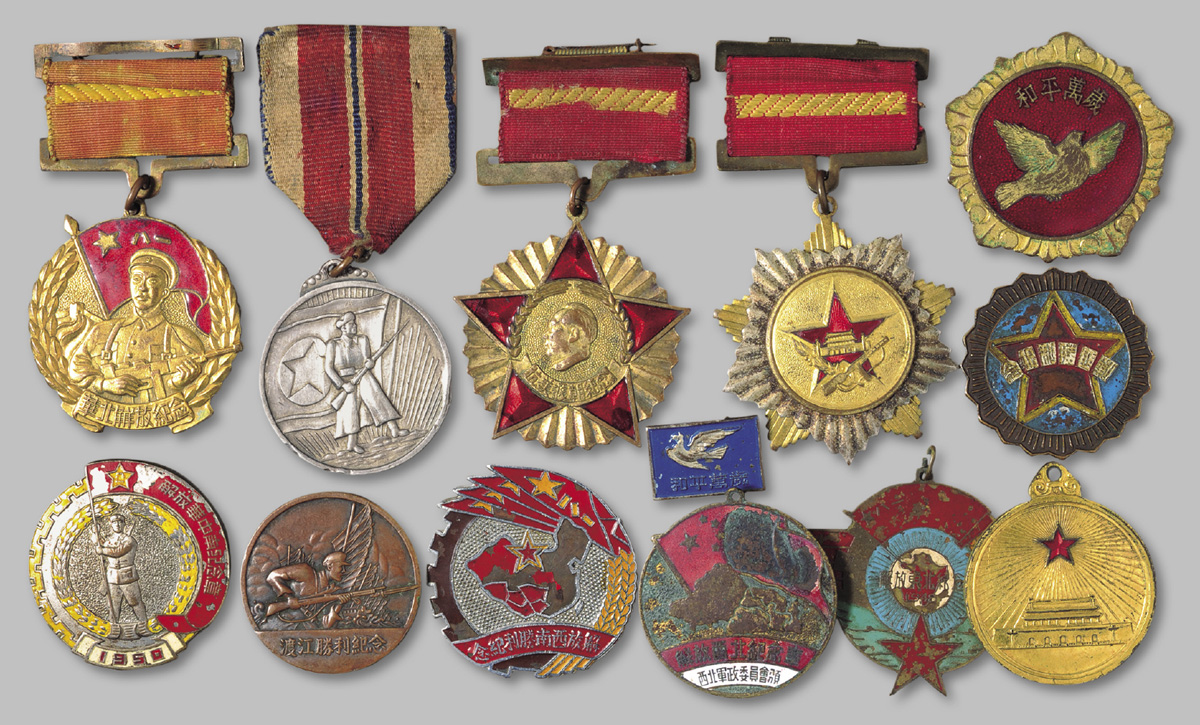 解放军上将抗洪一线被认出！一查才知道，原来履历这么耀眼