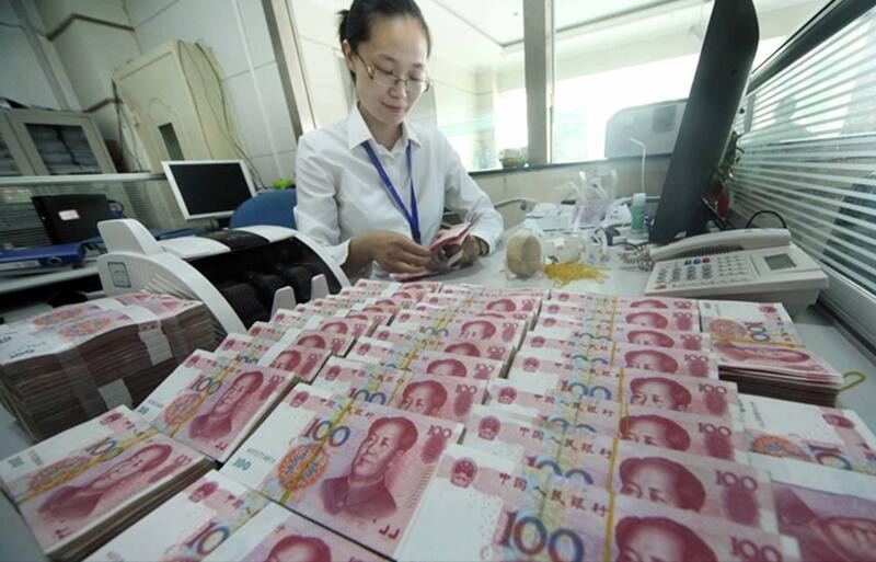 在银行存200万定期，可以多长时间不去工作？银行帮你算了一笔账