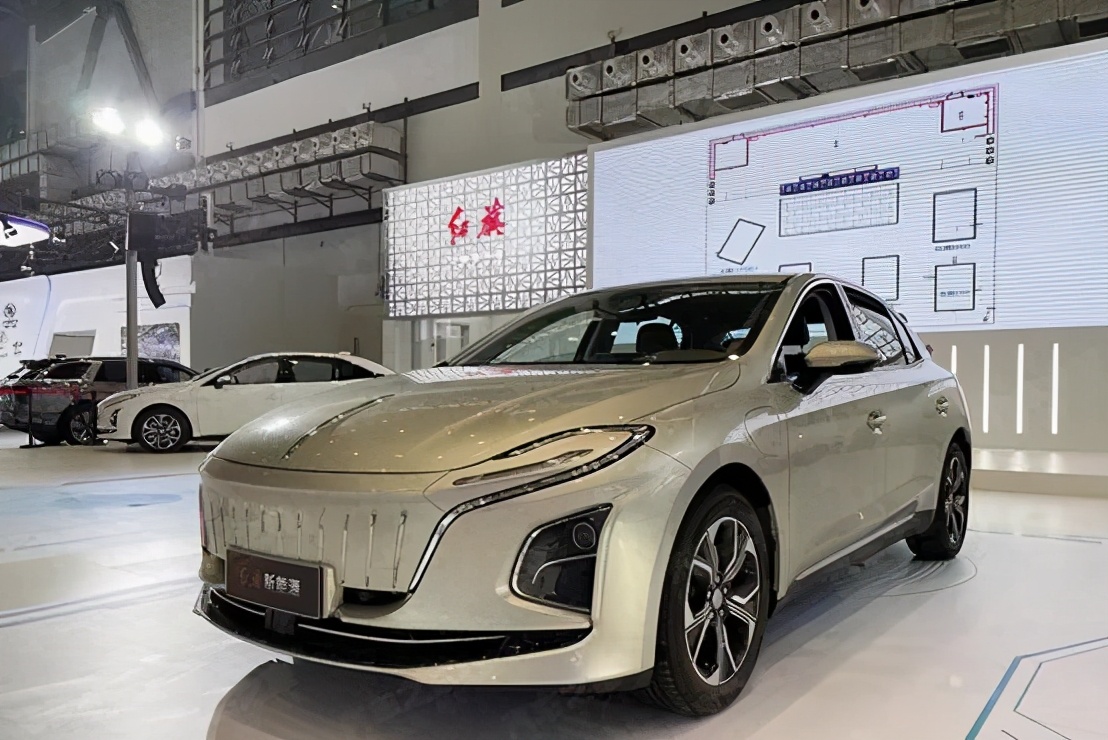 全新蒙迪欧或为跨界掀背车型，宾利添越插电混动车型公布售价