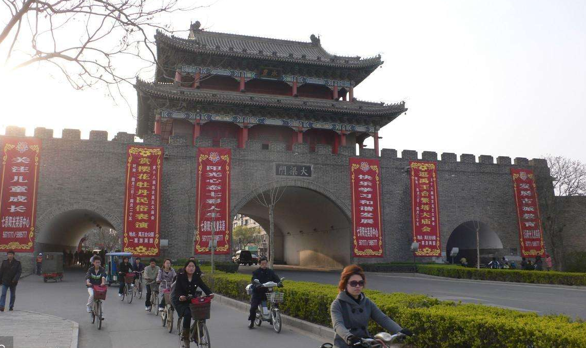 《清明上河图》揭示北宋灭亡：暗藏2大原因，其