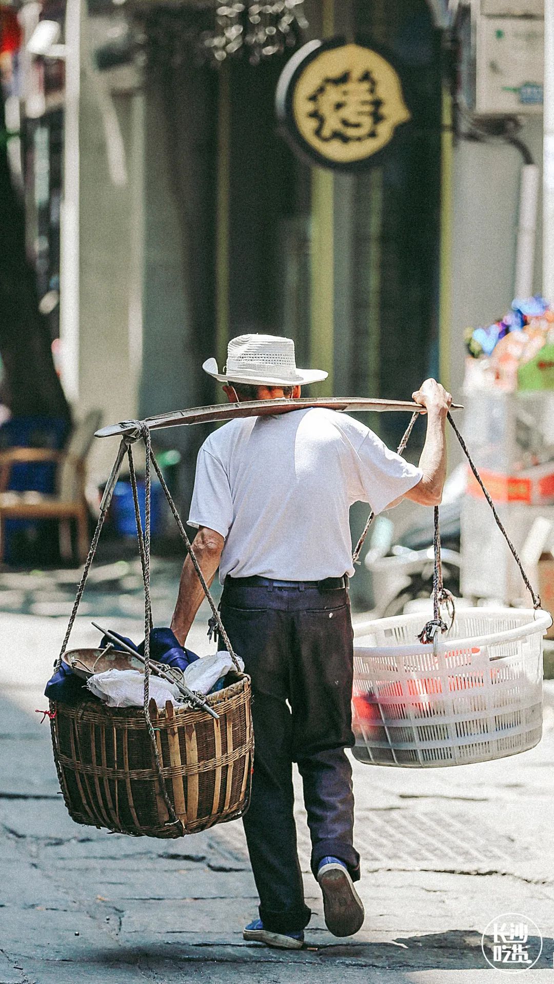 长沙最美劳动者纪实：摆摊商贩高温下的坚守