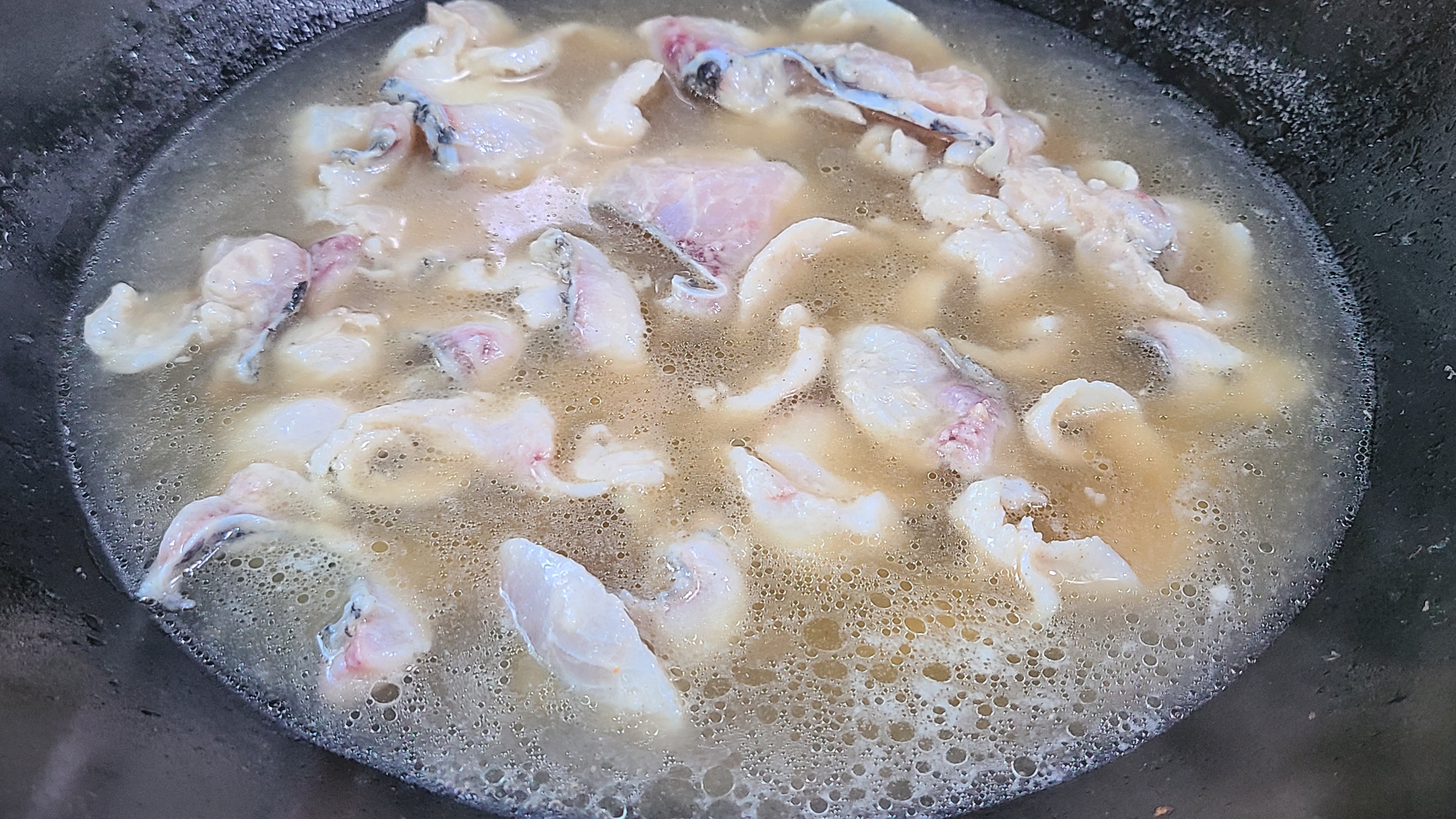 這一道蘿蔔燉魚太香了，味道鮮美做法簡單，好吃又便宜