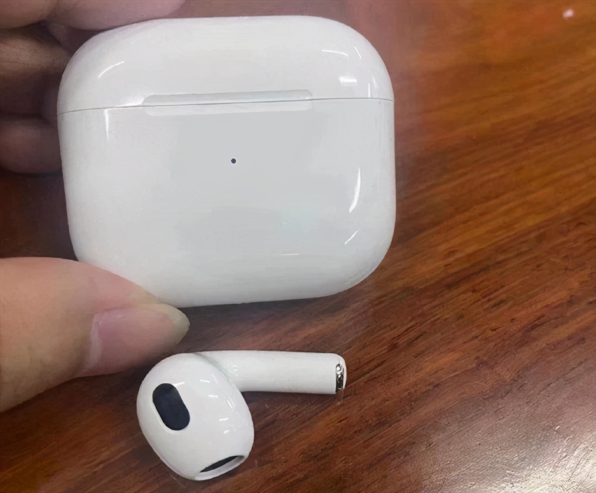 苹果将再开发布会，至少三款新品，新AirPods 3将发