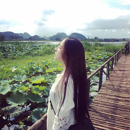 女人发抖音最火的句子 高级有质感的句子图片