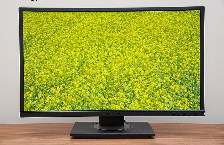 广视角优派 VG2448 显示器评测 ：90°翻转，轻松做到竖屏观看