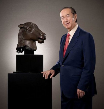 何鸿燊改建葡京赌场，其实和中银大厦无关，但