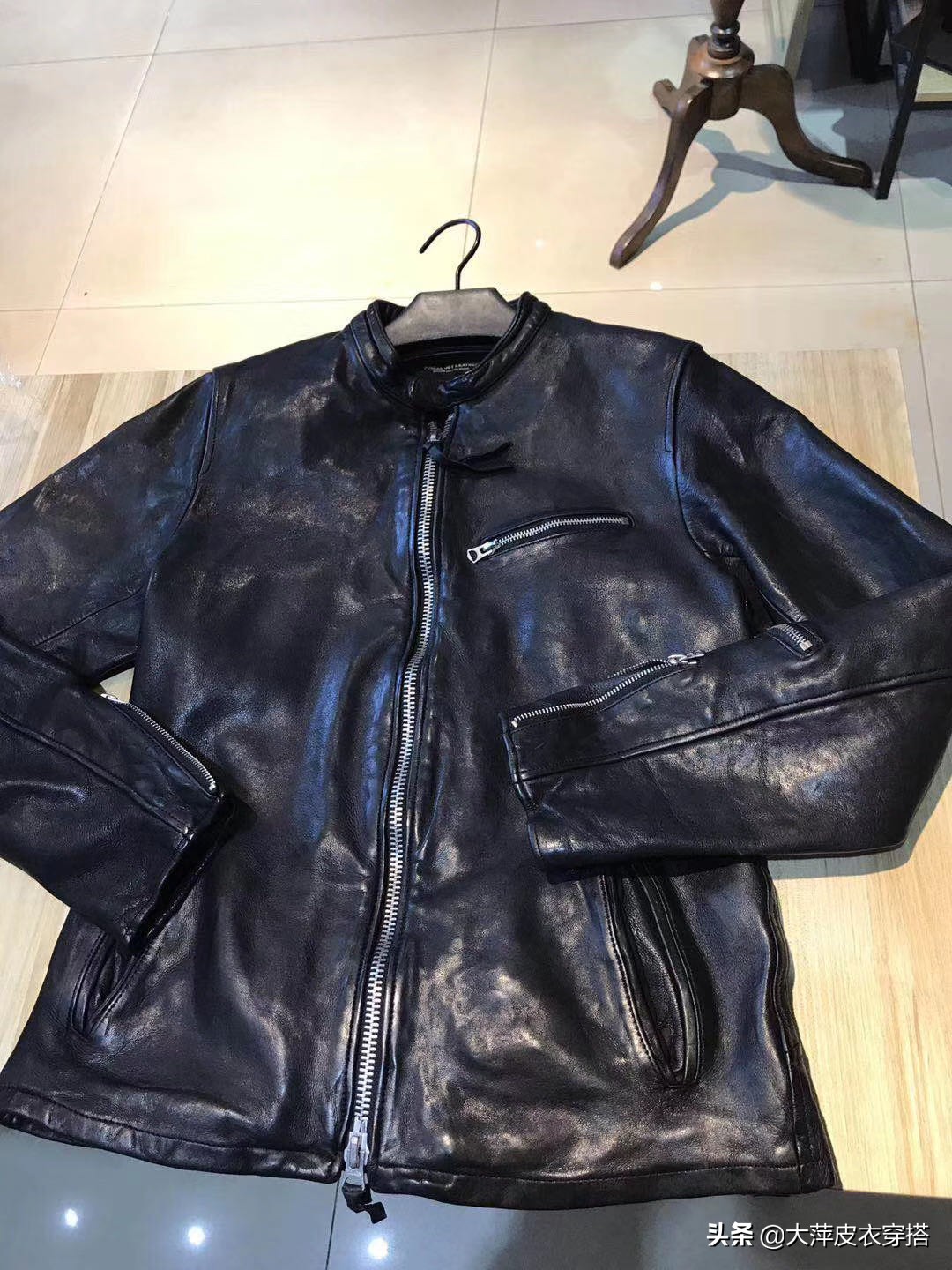 Is the leather shiny? Should I buy leather clothing in shiny or not ...