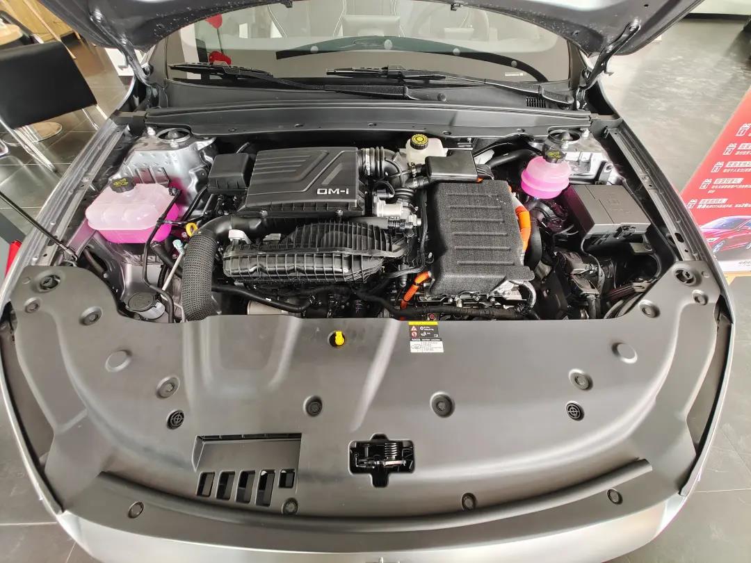 比亚迪DM-i混动能与丰田、本田比肩吗？看完你就知道答案