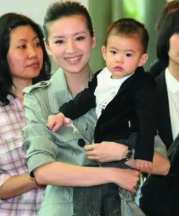 董洁潘粤明婚变内幕，没你想的那么简单