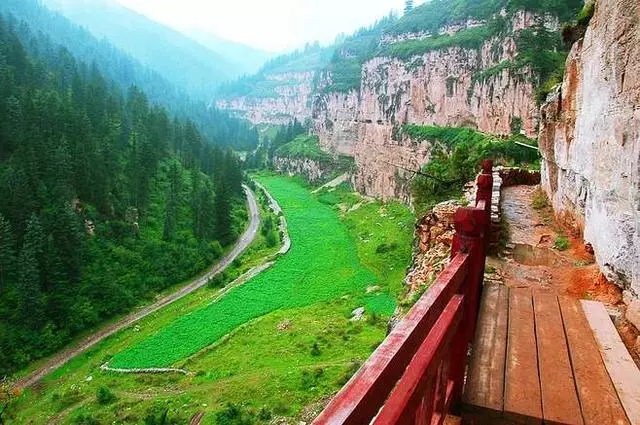 位于山西的“香格里拉”秋季风景如画，去了一次还想再去