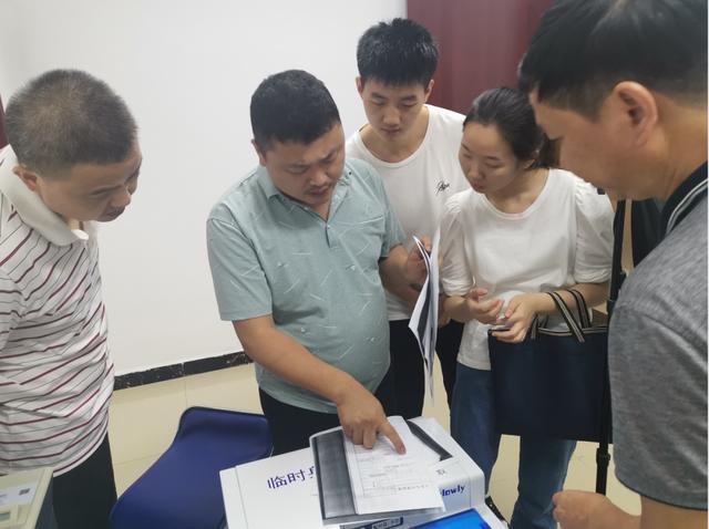 出租车司机夜半被残忍杀害，车上乘客疑似真凶！警方不懈追查27年成功告破陈年大案