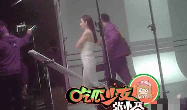 张柏芝否认怀了第四胎后，再添实锤？难怪向太称她谎话精