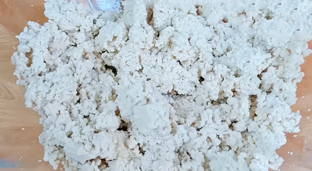 炸丸子別直接和麵，多加兩樣食材，外酥裡軟不吸油，一大盆不夠吃