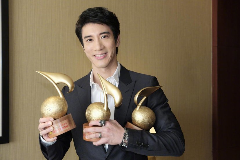 Wang Leehom develops his side job as a music teacher online, netting ...