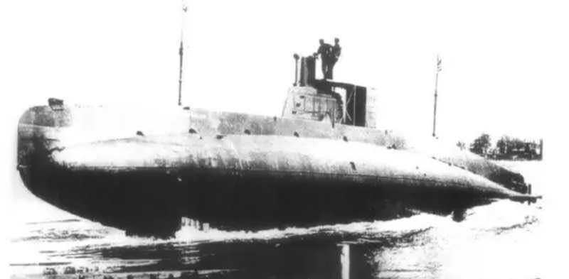 潜艇的先驱者——“霍兰”号，美国海军第一艘