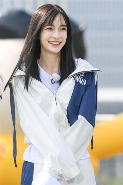 楊穎撕賈玲被罵上熱搜，網友吐槽出口傷人太討厭，發生了什麼事？