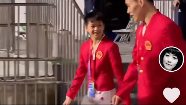 皮！全红婵开幕式叫师哥谢思埸保持社交距离：1米1米，怎么回事？