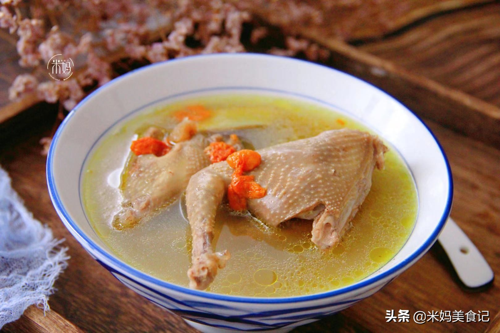 图片[3]-鸽子汤做法步骤图 煲汤喝鲜美滋补又强体质-起舞食谱网
