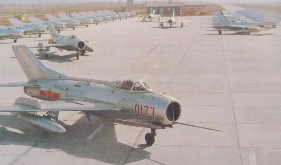 嘲讽还是命名？苏57被北约称为“重刑犯”，快来看看歼-20叫什么