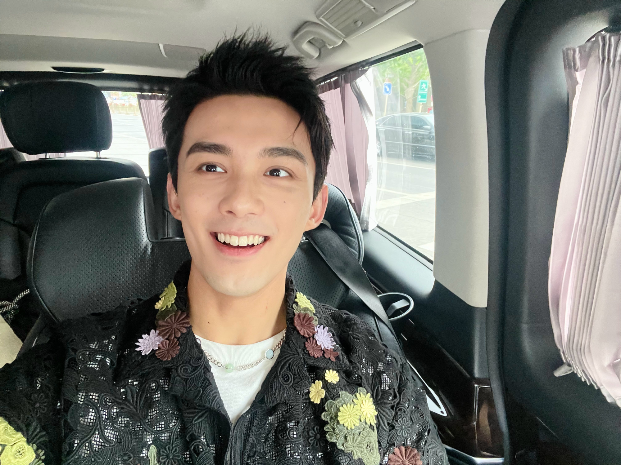 Wu Lei, who has grown from handsome to big, has been red for more than ...