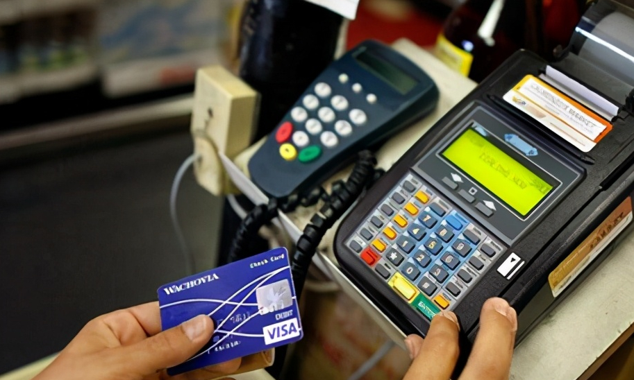 负债率从3%涨到55%储蓄率却高达45%居民钱袋子，被