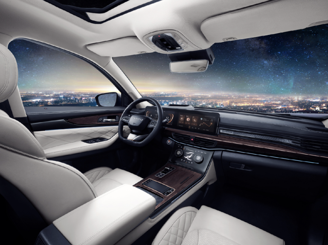 星途推出7座SUV，售价16万，车长近5米还有全景天窗