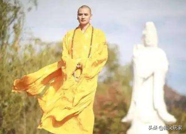 他是中国最帅和尚，富婆送400万法拉利不为所动