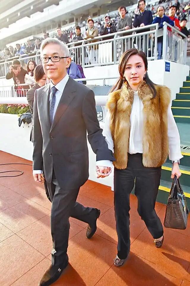 艷壓李嘉欣，情迷張國榮，「最美港姐」名不虛傳