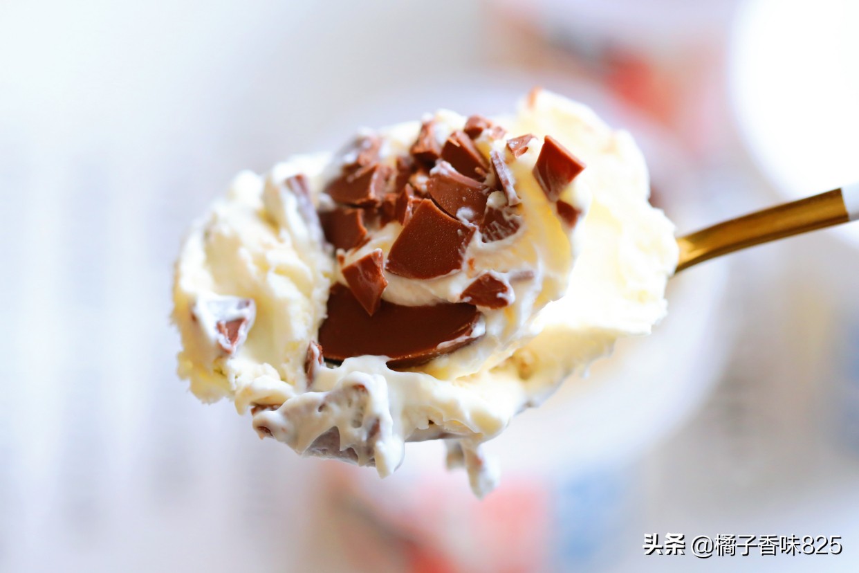 大白兔别再直接吃了，做成冰淇淋，细腻丝滑入口即化，做法超简单