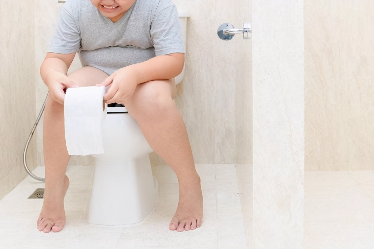 Why is there a gap in front of the toilet in American toilets? Is it