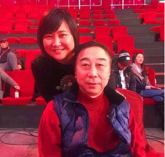 她是贾玲最感激的人：供她9年，为她放弃学业，