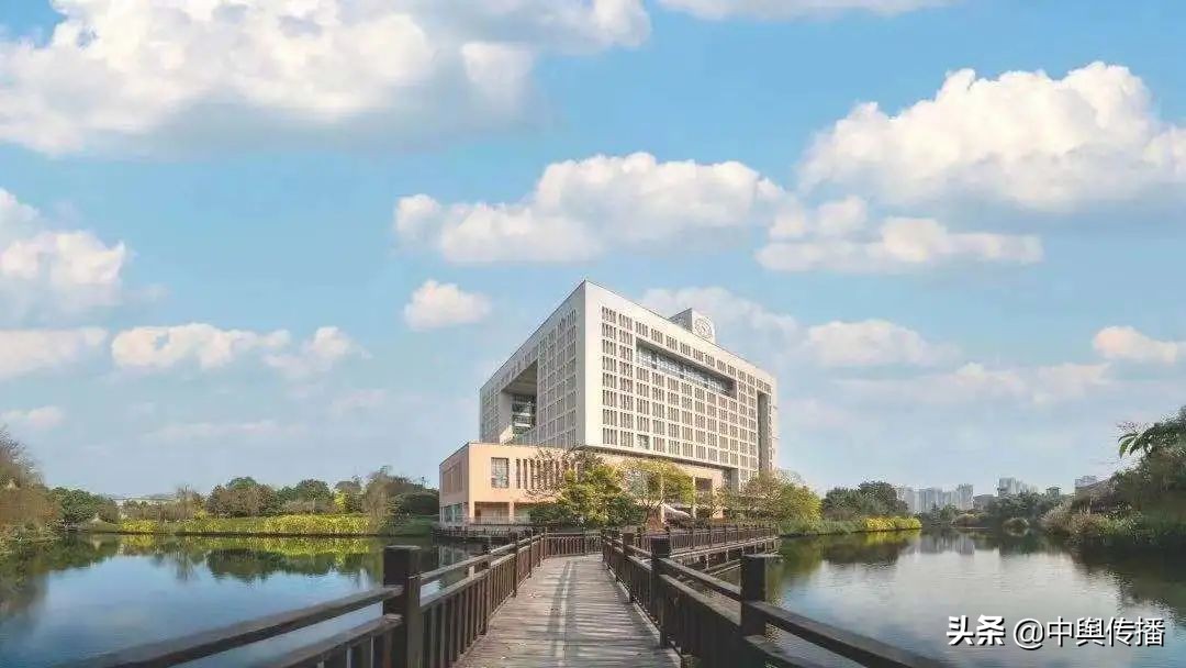 2021重庆师范大学美术学院招生宣传简介