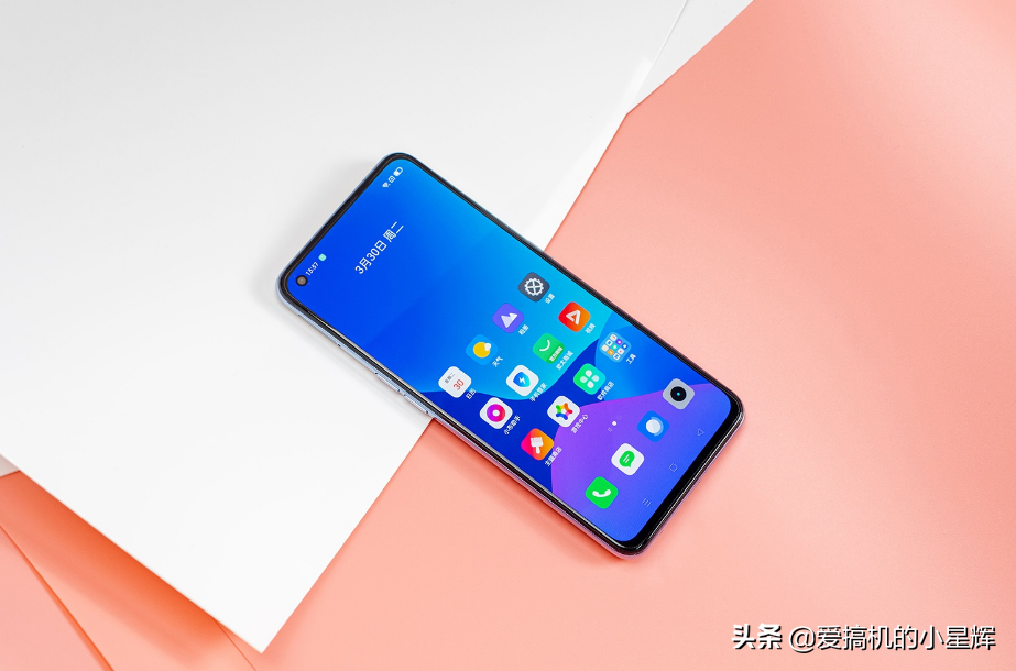跌至2599元，骁龙888+6400万三摄+120Hz，65W快充手机