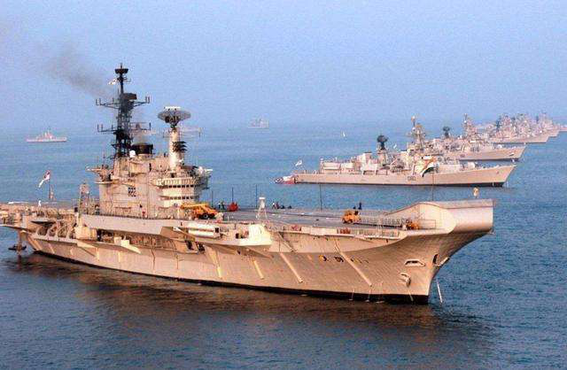 又一轮印巴冲突开始酝酿，莫迪一声令下，140艘